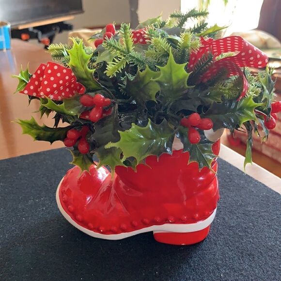 Vtg Inarco Christmas ceramic Santa boot complete with greenery - Picture 2 of 8